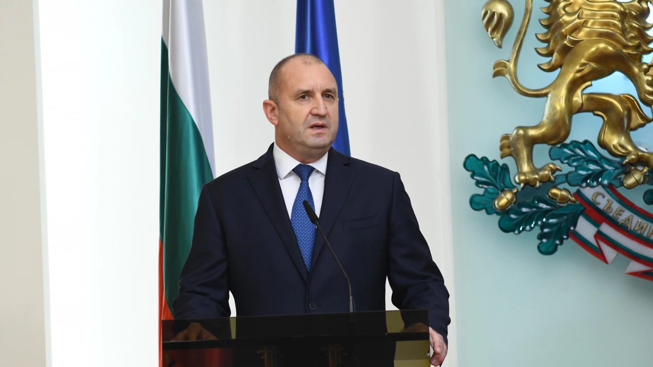 Президентът Румен Радев се среща на  Дондуков 2 с представители на