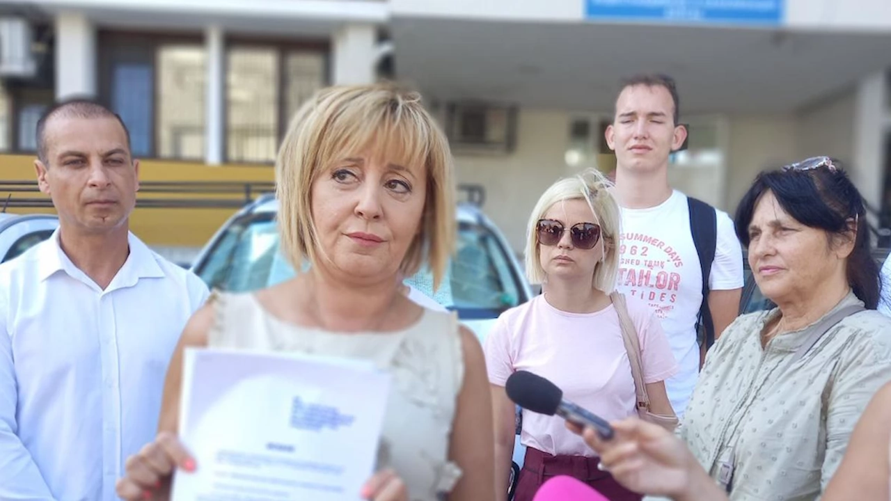 Районната избирателна комисия РИК във Варна е регистрирала листата на
