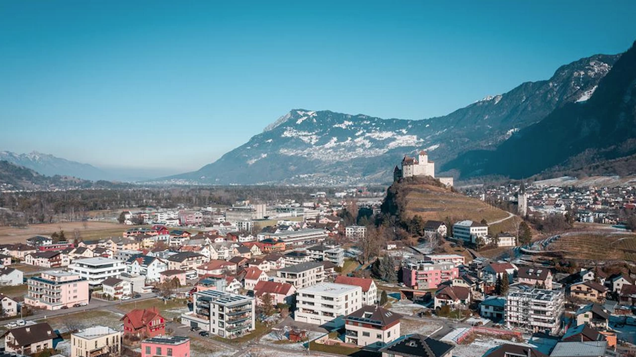 Докато парламентът на малката алпийска държава Лихтенщайн обсъждаше закон за