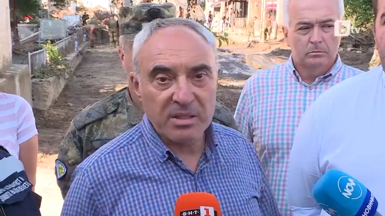 Областният управител на Пловдив Ангел Стоев разясни пред медии каква