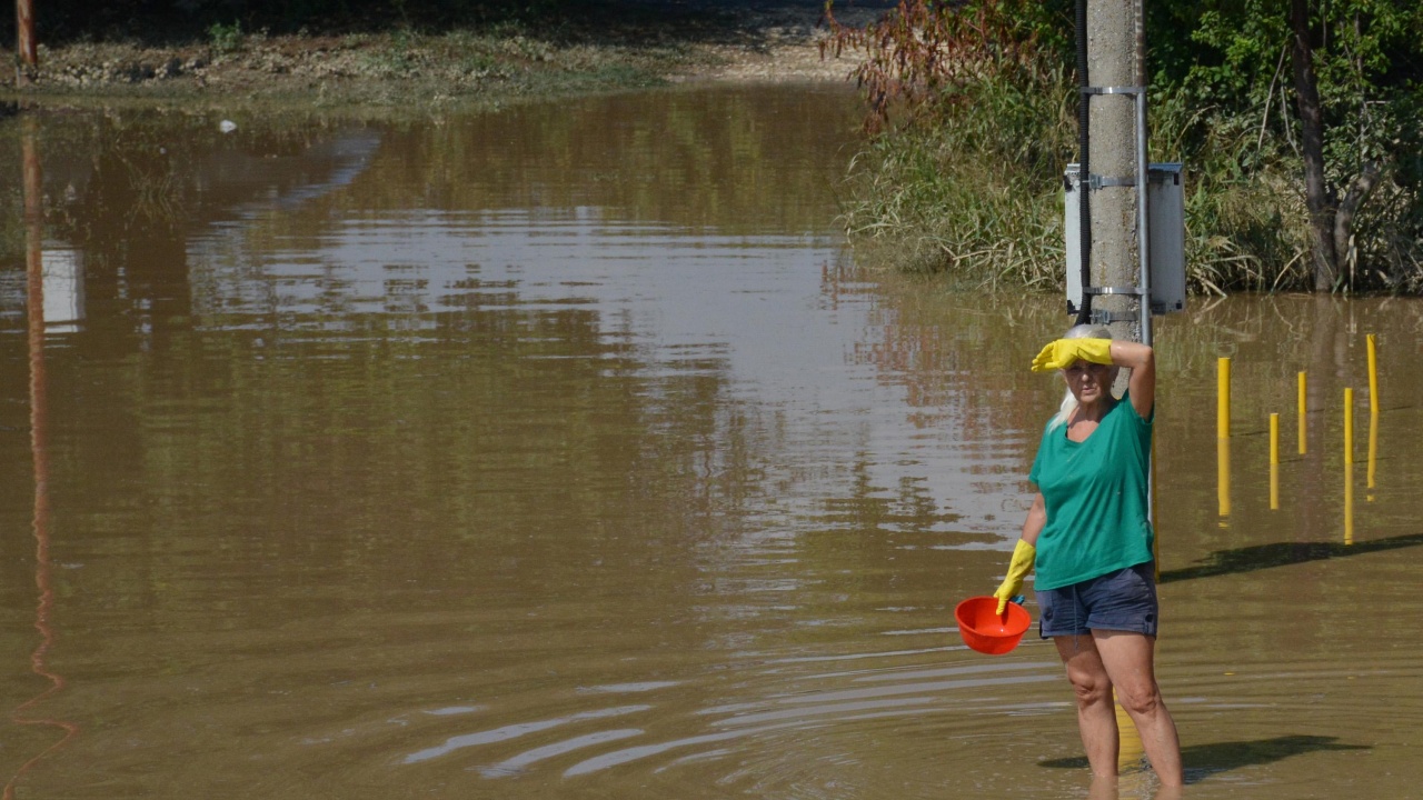 България чества Съединението под знака на съпричастност с пострадалите от наводненията