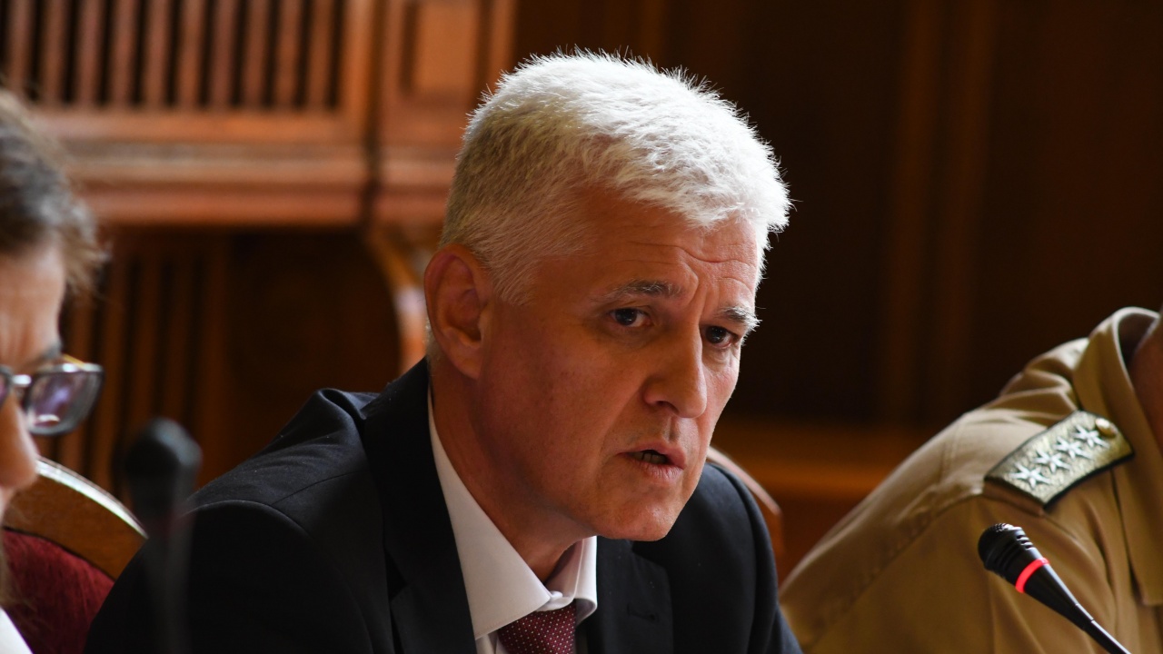 Министърът на отбраната ще участва в заседание на Контактната група за предоставяне на отбранителна помощ на Украйна