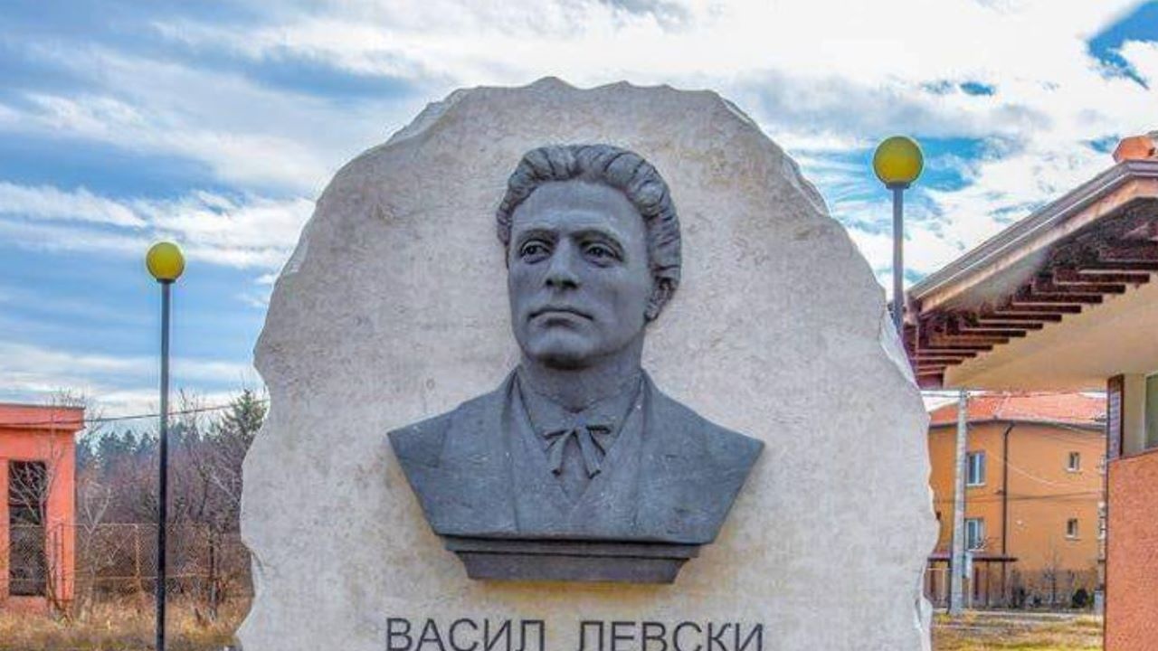 Паметник на Васил Левски ще бъде изграден в град Кермен. Главният архитект