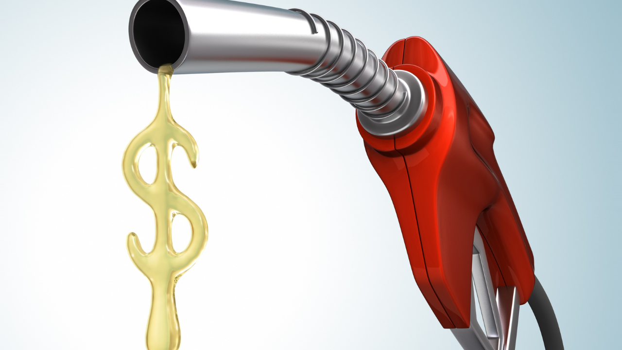Икономист: В момента в България влиза най-евтиният петрол