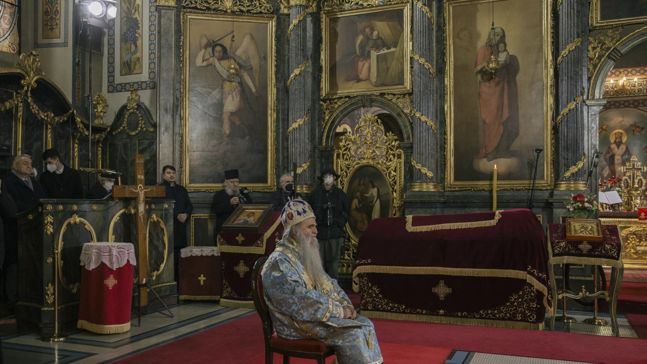 Патриархът на Сръбската православна църква Порфирий връчи Орден на Свети