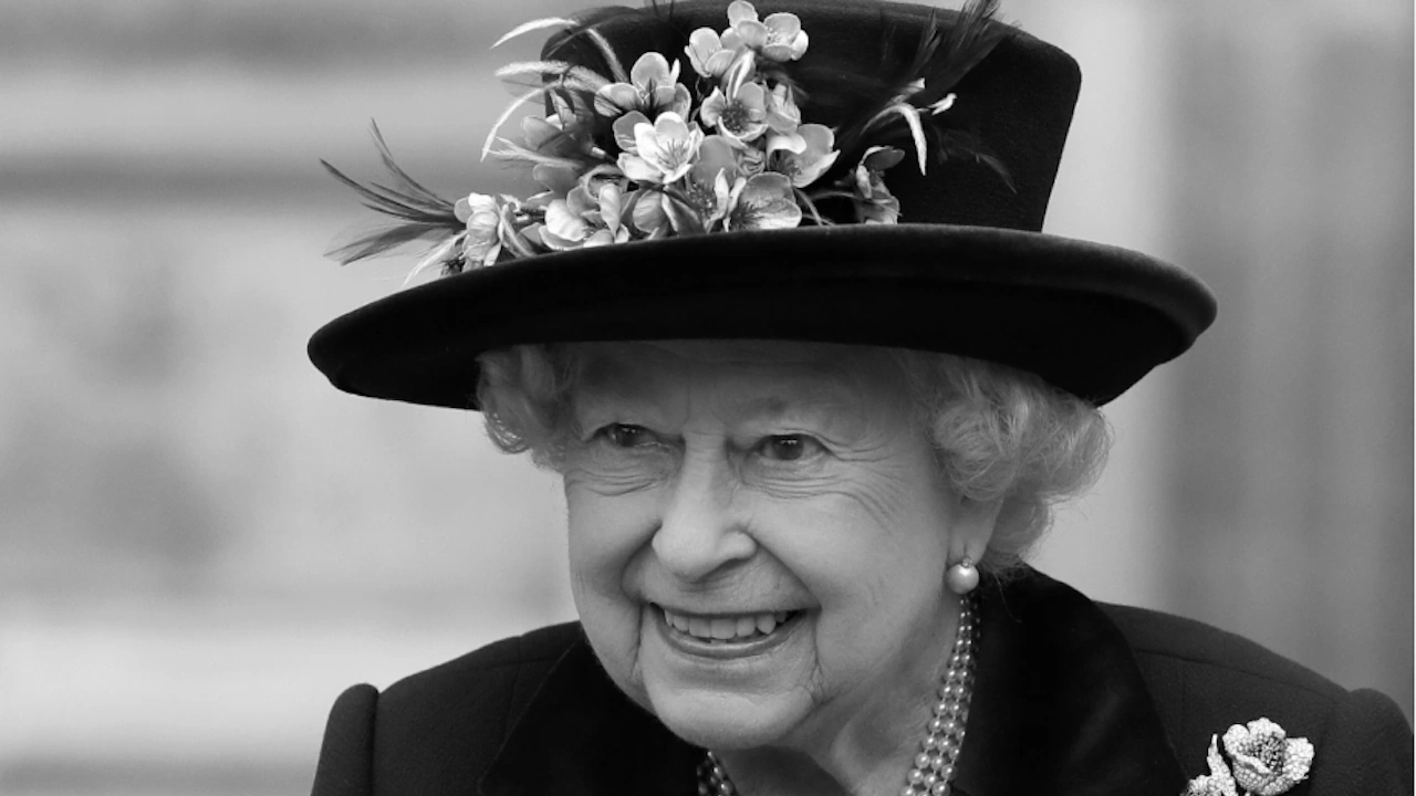 След новината за смъртта на британската кралица Елизабет Втора последваха