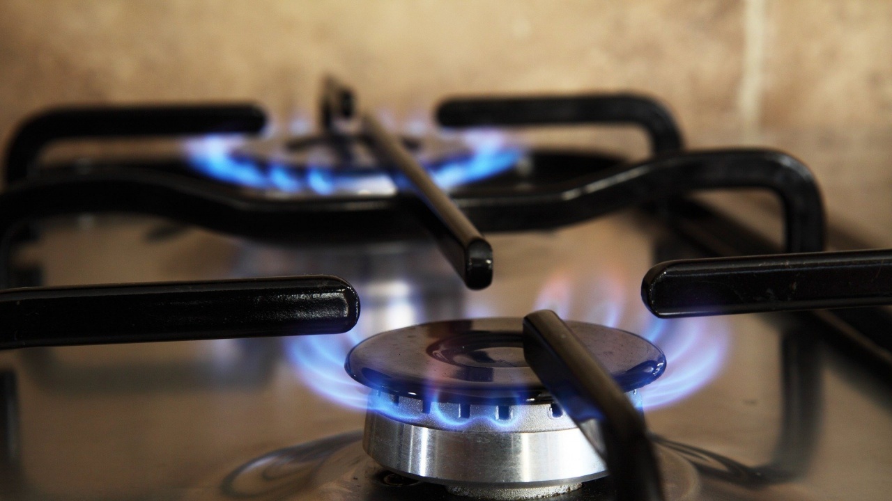 Очаква се цените на природния газ в Европа да паднат рязко