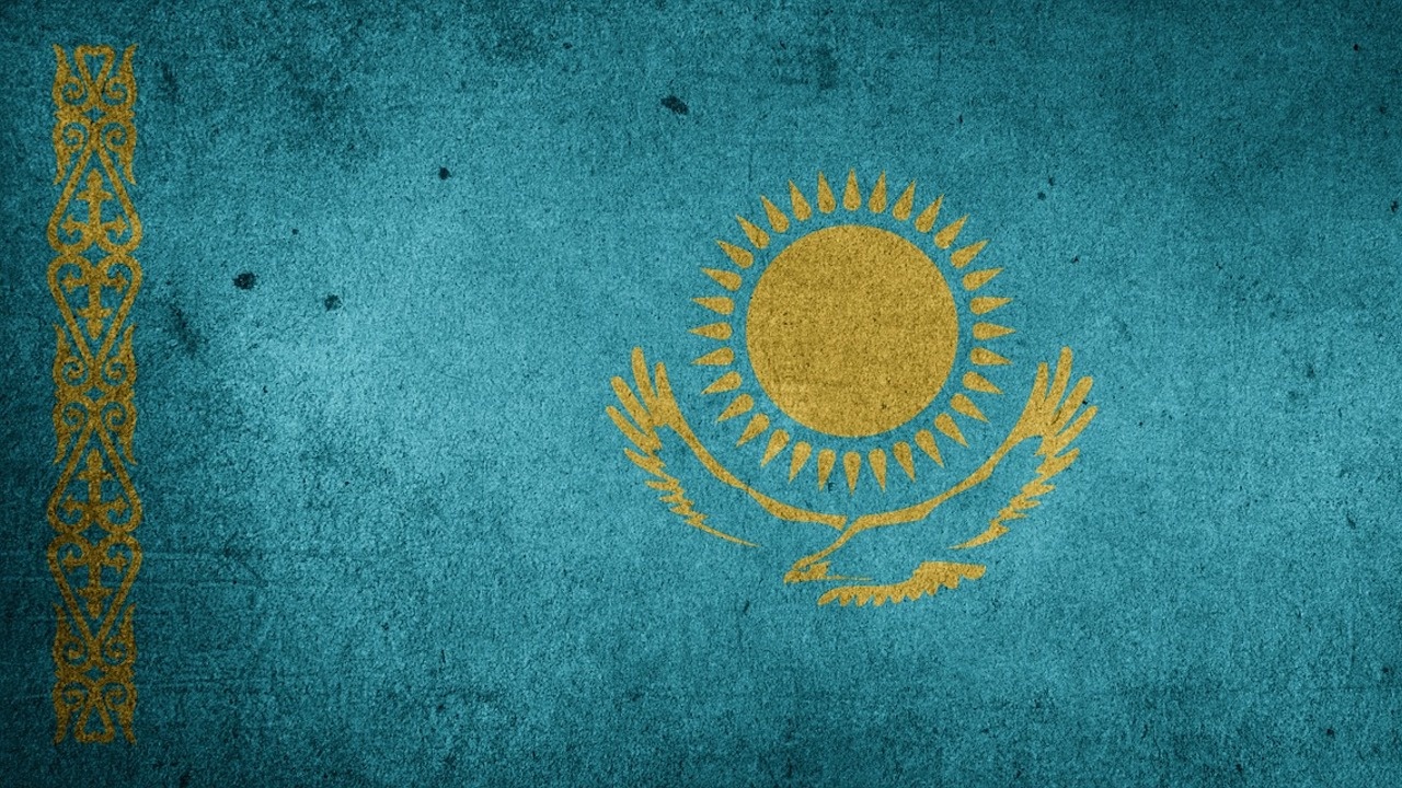 Парламентът на Казахстан прие законопроект за изменение в Конституцията, съобщава