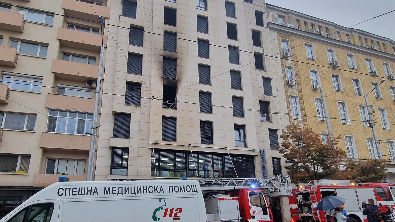 Столичният кмет: Изясняват се причините за пожара в София