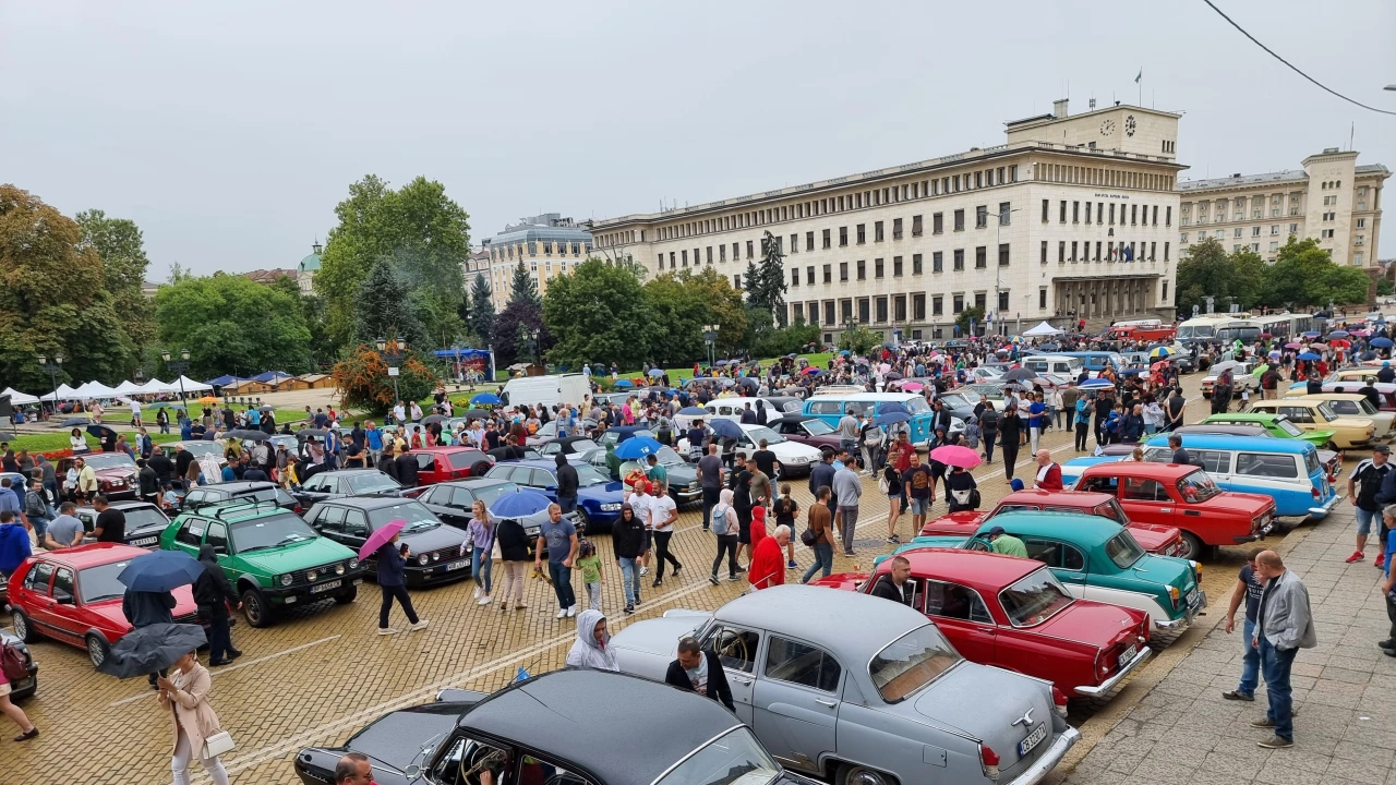 Софийският авто ретро клуб САРК за втори път провежда Есенен авто ретро