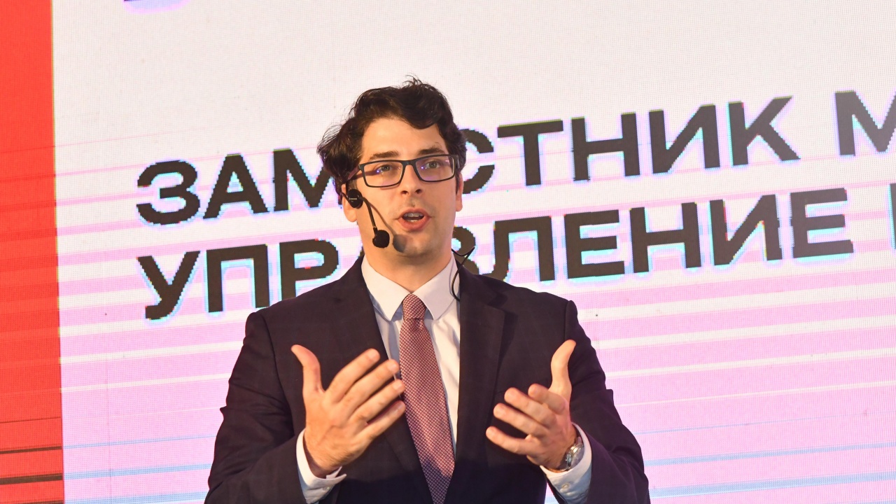 Атанас Пеканов: Медиите трябва да показват съпротивление срещу фалшивите новини, за да имаме силно общество