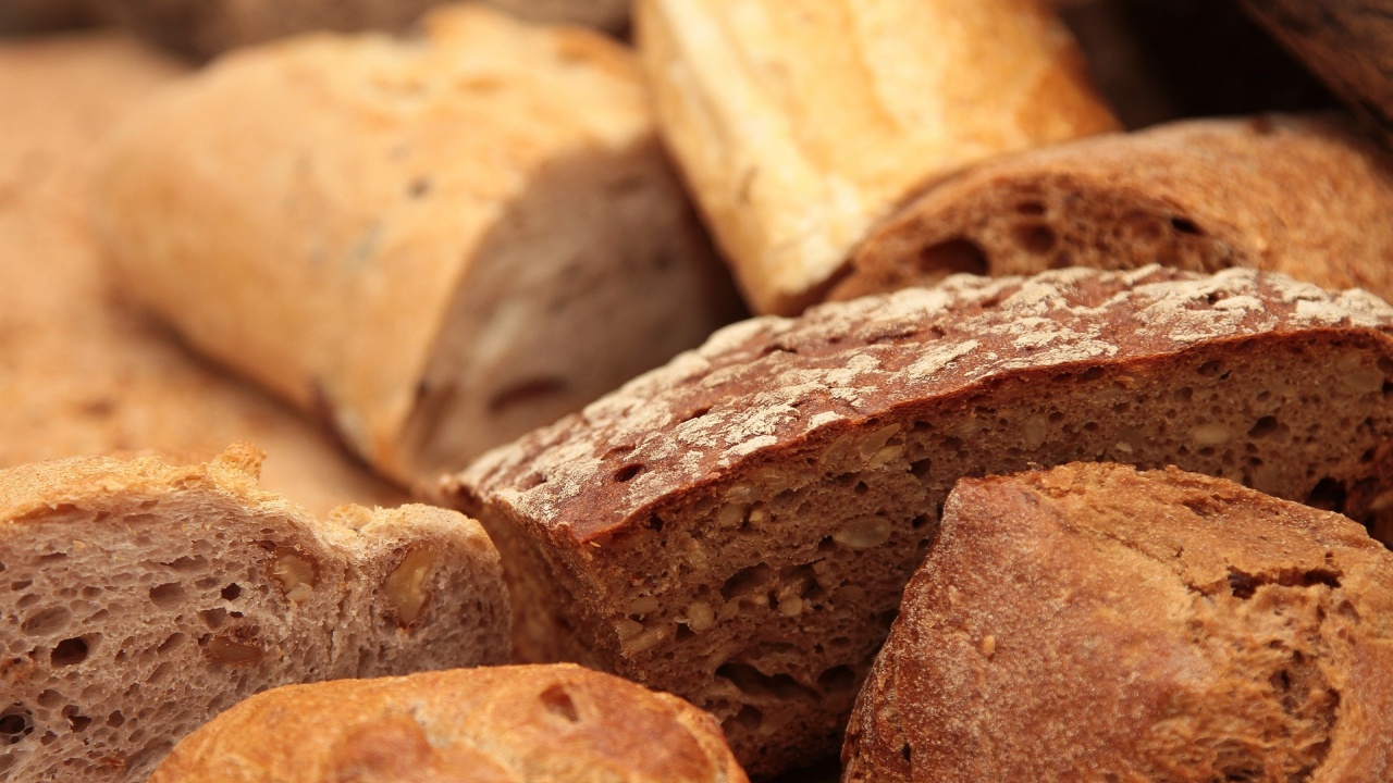 Хлябът в ЕС през август е поскъпнал средно с 18 % на годишна база