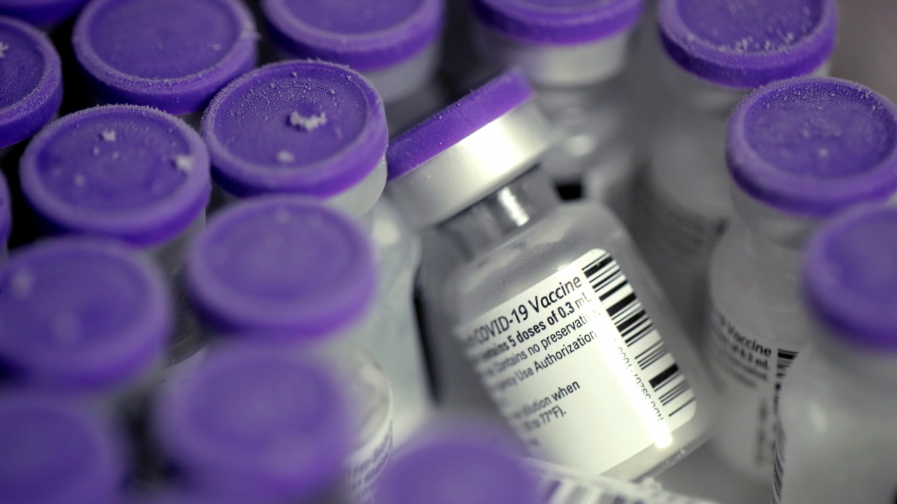 РЗИ-Търговище получи от двата вида адаптирани ваксини срещу COVID-19