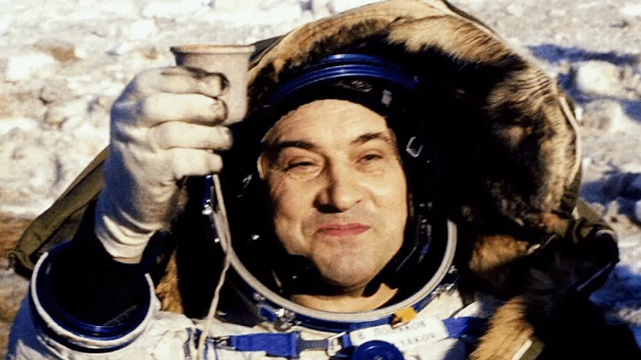 Руският космонавт Валерий Поляковпочина на 80 годишна възраст съобщава Роскосмос Той е