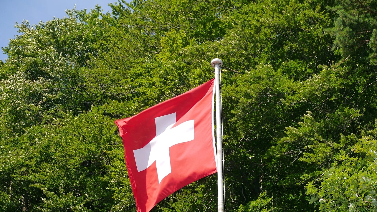 Швейцарското министерство на икономиката преразгледа към силно понижение прогнозите си