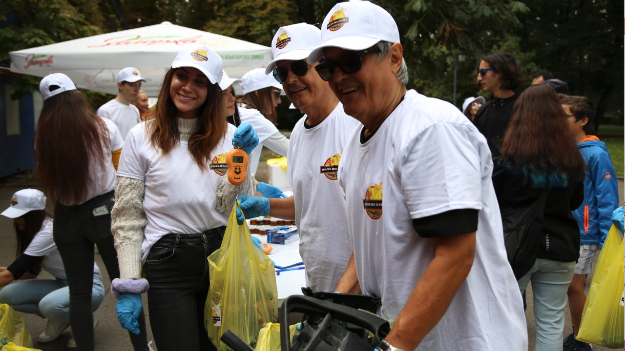 На празника на столицата служители на БАТ България партньори доброволци