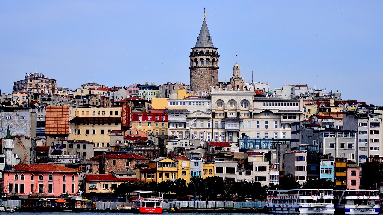 Турция отчита 40% ръст в търсенето на жилища след обявената частична мобилизация в Русия