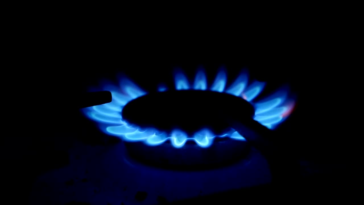 НСИ: 50% спад на производството на природен газ у нас