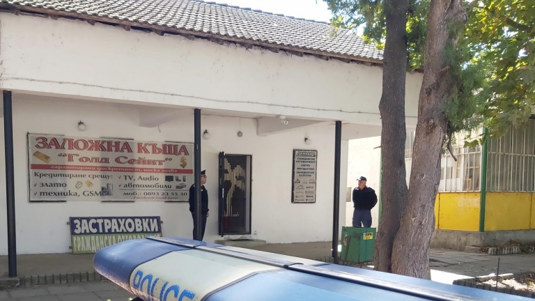 Специализирана полицейска операция в столичния квартал "Христо Ботев"