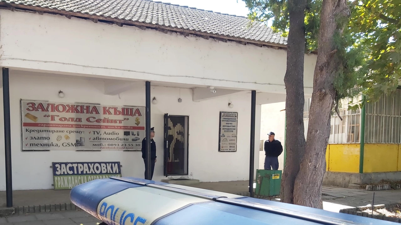 Специализирана полицейска операция се провежда в столичния квартал Христо Ботев