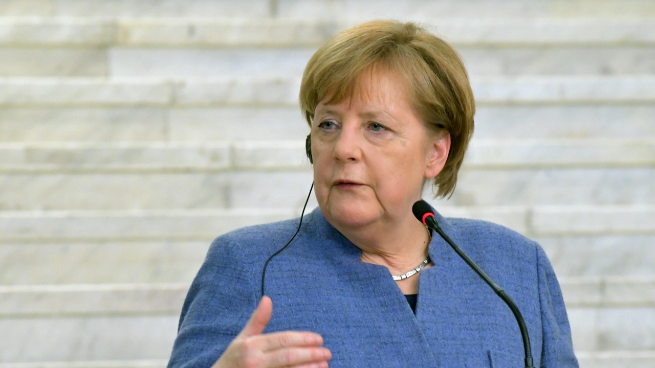 Меркел с парична награда от ООН за приемането на над 1 млн. бежанци