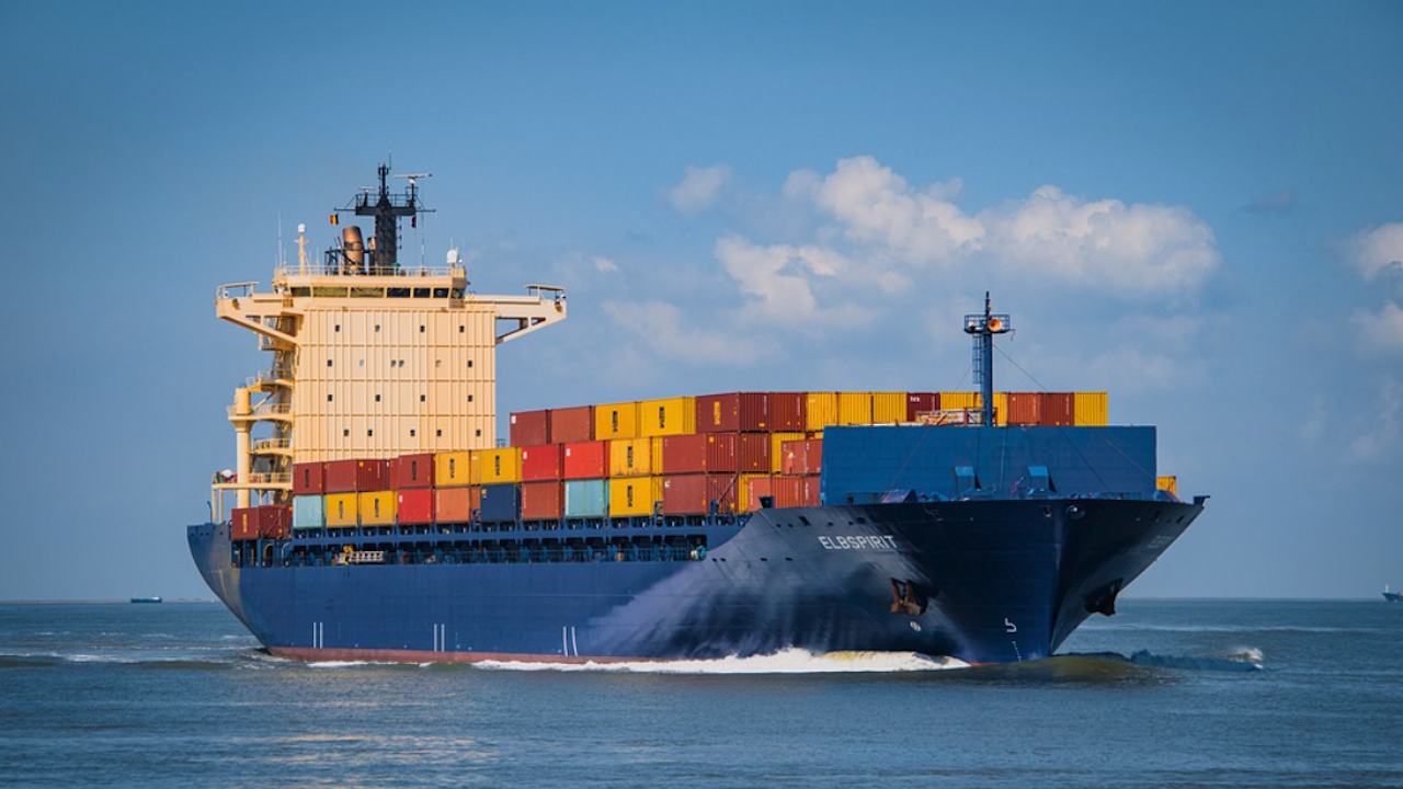 Количеството зърно, транспортирано през украинските пристанища, надхвърля 6 милиона тона
