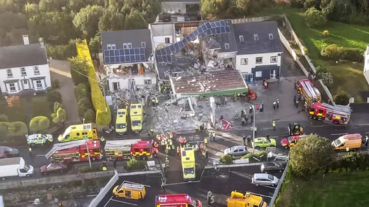 Експлозия на бензиностанция в Ирландия: 7 души загинаха, има и ранени