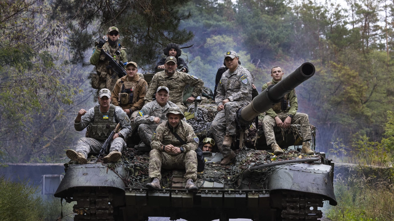 Русия губи територии в Украйна  През последните дни руските сили