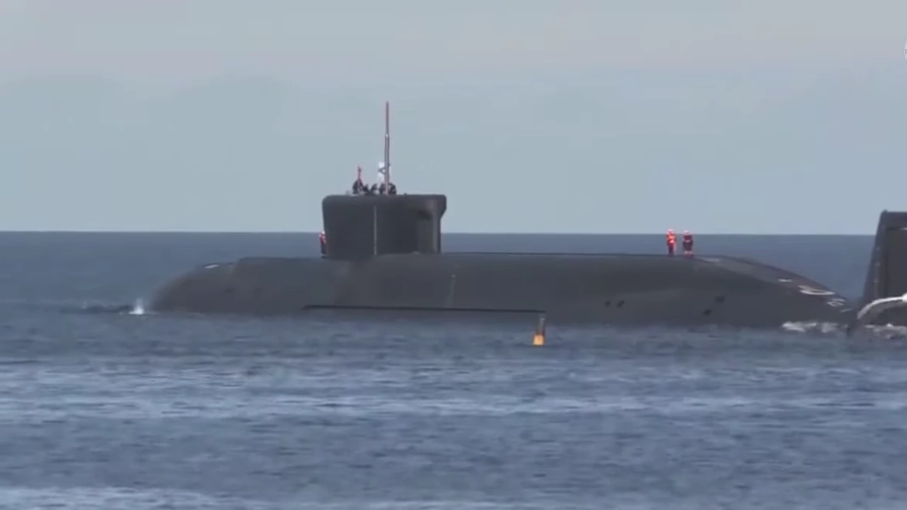 Най голямата руска подводница е направила изпитания на торпедо с ядрена