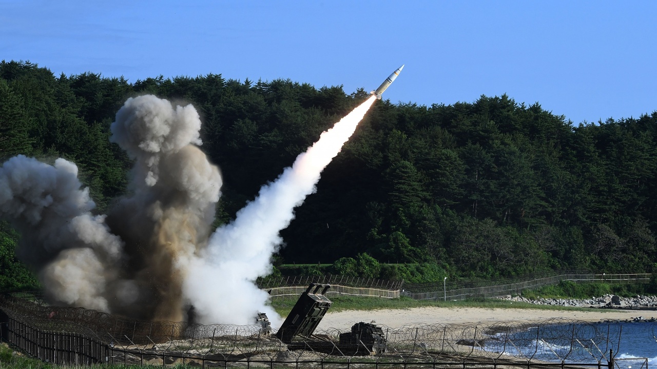 Ким Чен-ун е наблюдавал изпитания на крилати ракети