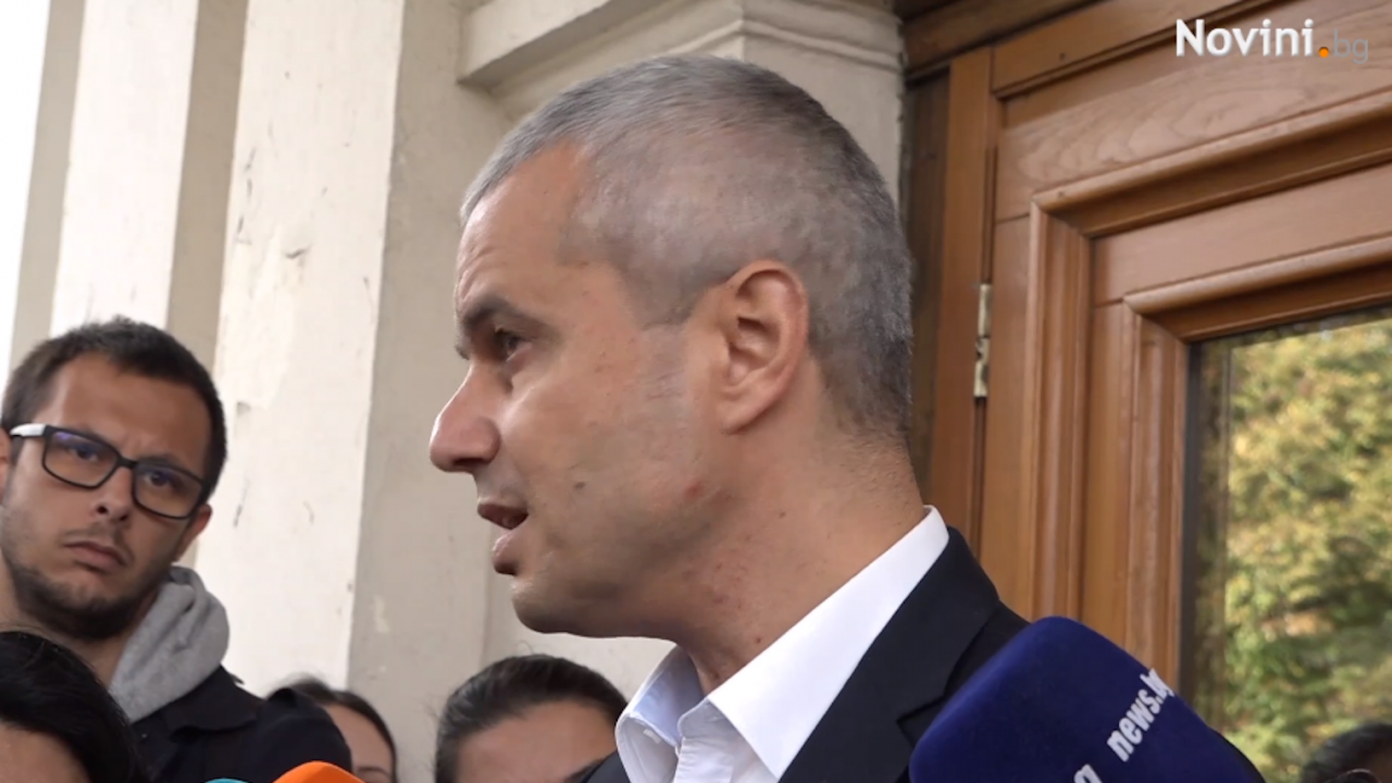 Костадинов се закани: Ще покани Митрофанова на откриването на 48-то НС