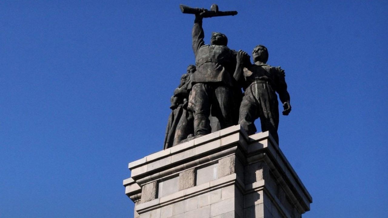 Отново поискаха премахването на Паметника на съветската армия в София