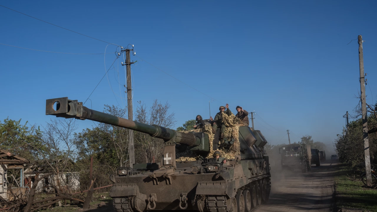 Руските войски приближават стратегически важния източен град Бахмут През последната