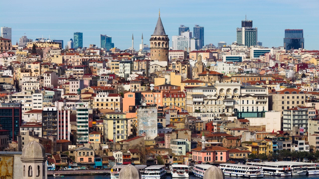 Инвестициите на руски граждани в жилищния сектор на Турция са