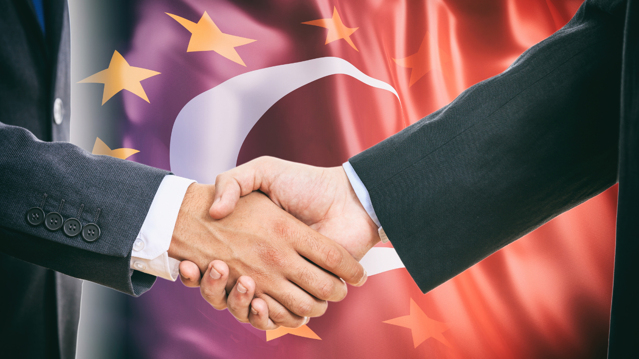 Мнозинството от турския народ вярва, че сътрудничеството с европейските страни