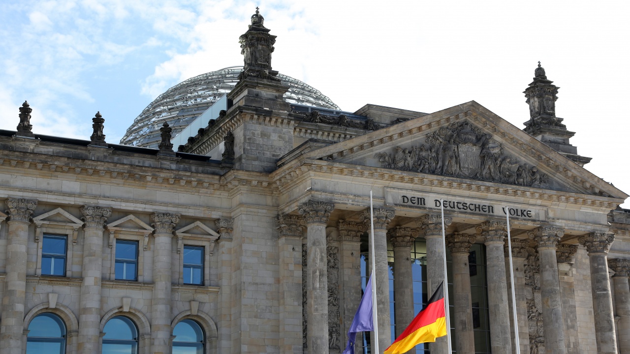 Германският парламент отменя конституционния таван на дълга