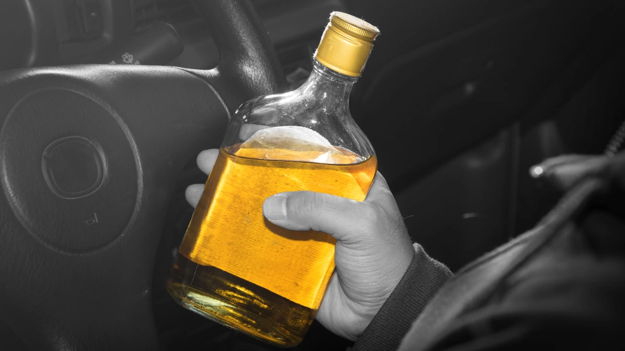 Пиян шофьор е заловен да шофира по пътя от Смолян