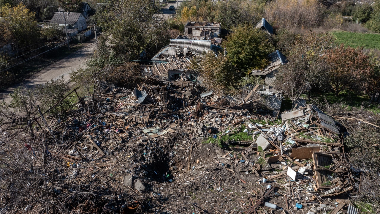 Руска ракета удари жилищна сграда в южния украински град Никоалев