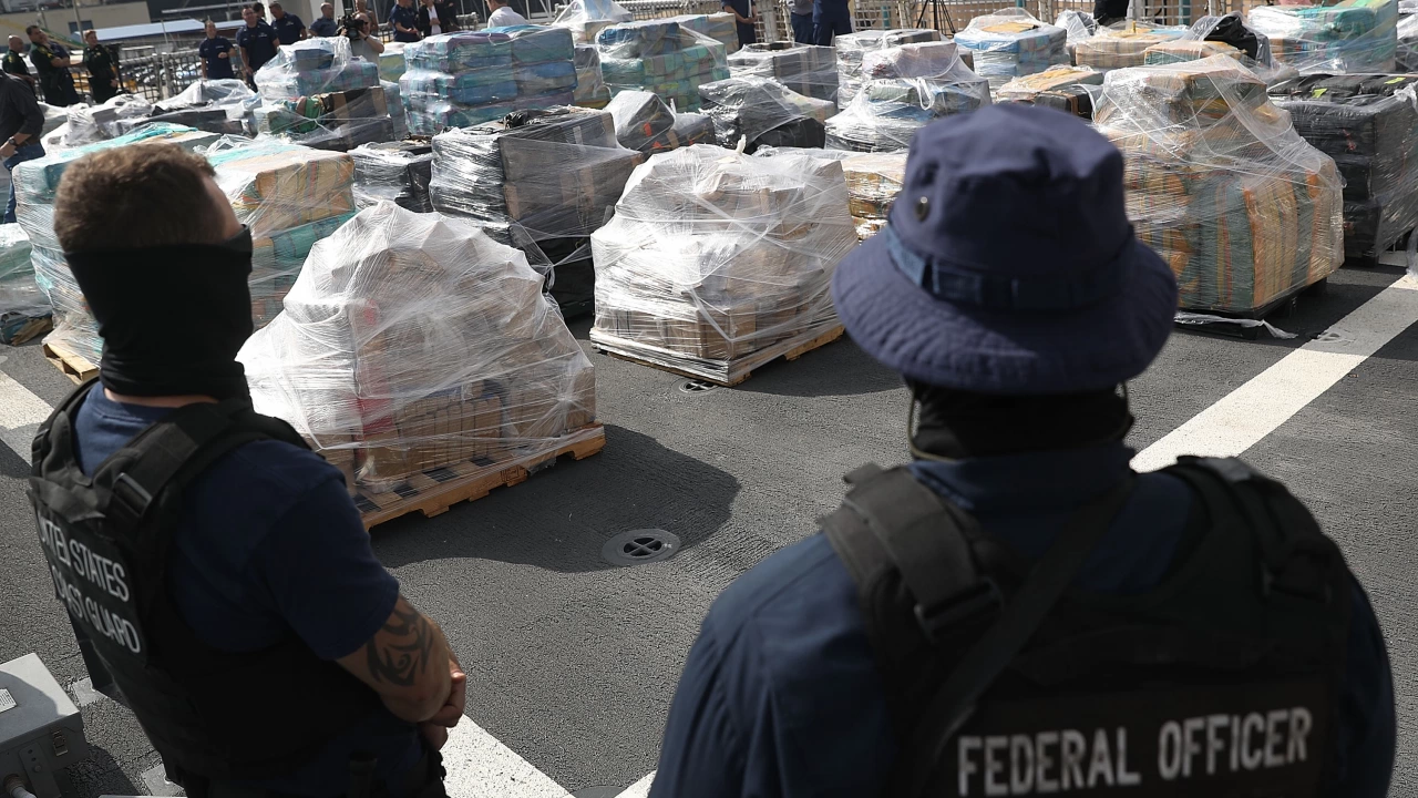 Повече от шест тона кокаин идващи от Суринам бяха открити