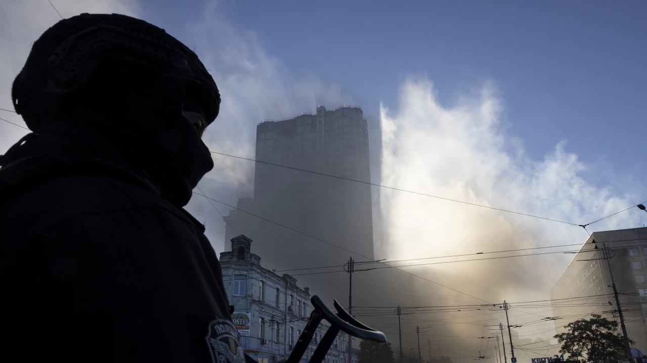 Руски ракетни удари и обстрел на енергийната инфраструктура днес оставиха
