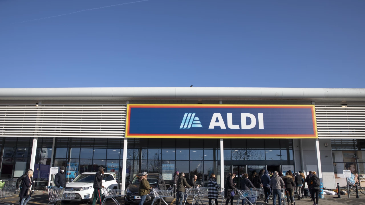 Германската верига супермаркети Алди норд Aldi Nord ще съкрати работното