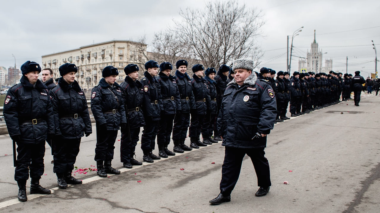 Най малко 56 ма руски граждани призовани във въоръжените сили на страната