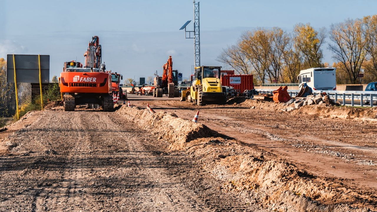 Отворени са офертите за технически проекти за ремонта на над 117 км пътища в Плевенско