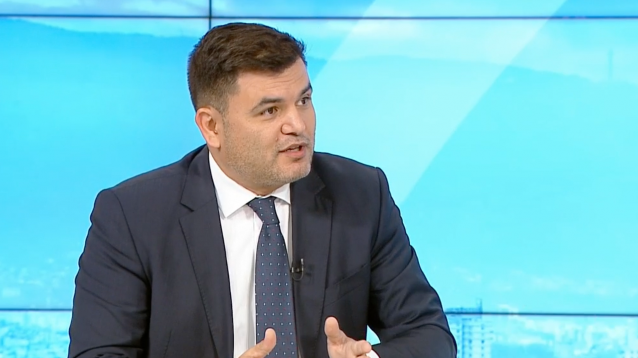 Икономист недоумява: Българската държава да обясни как ще прави 11 млрд. лева дефицит
