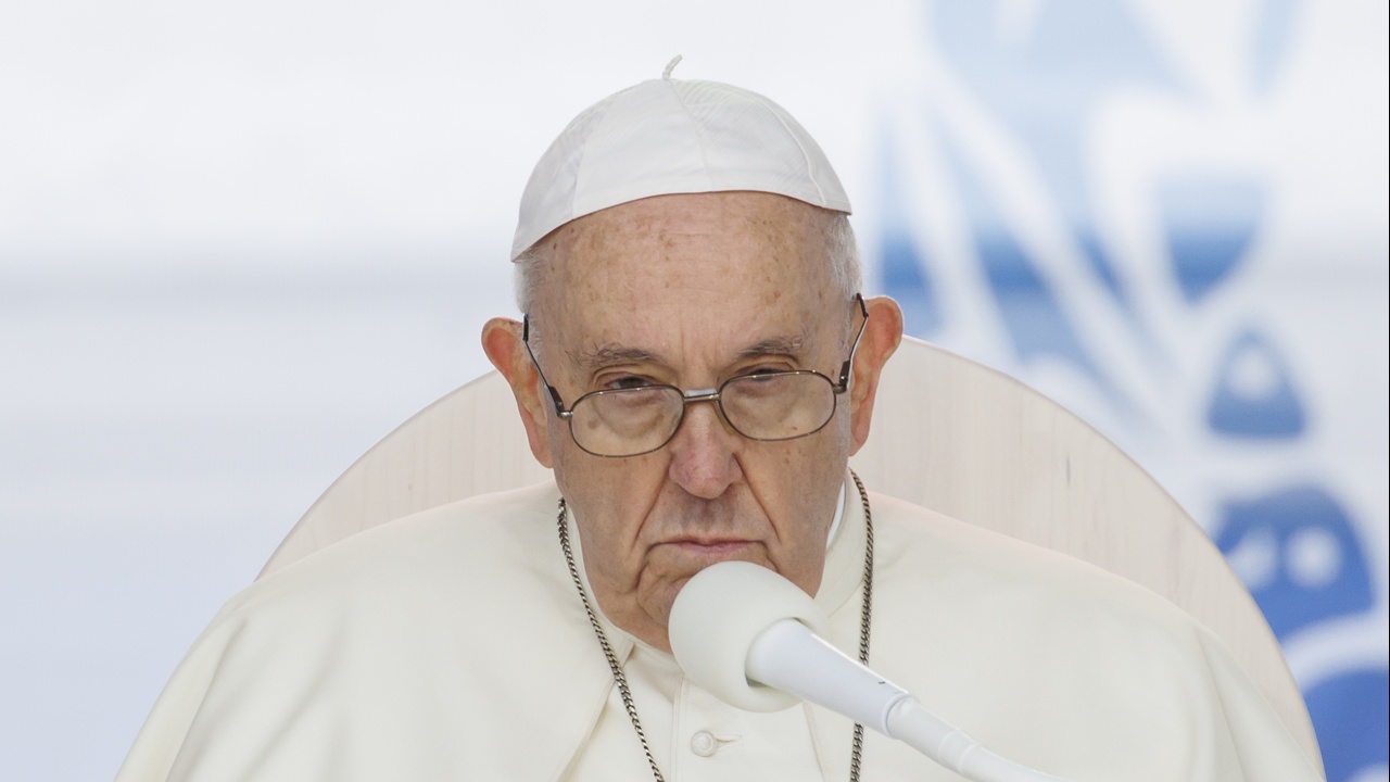 Папата с остър коментар за порнографията