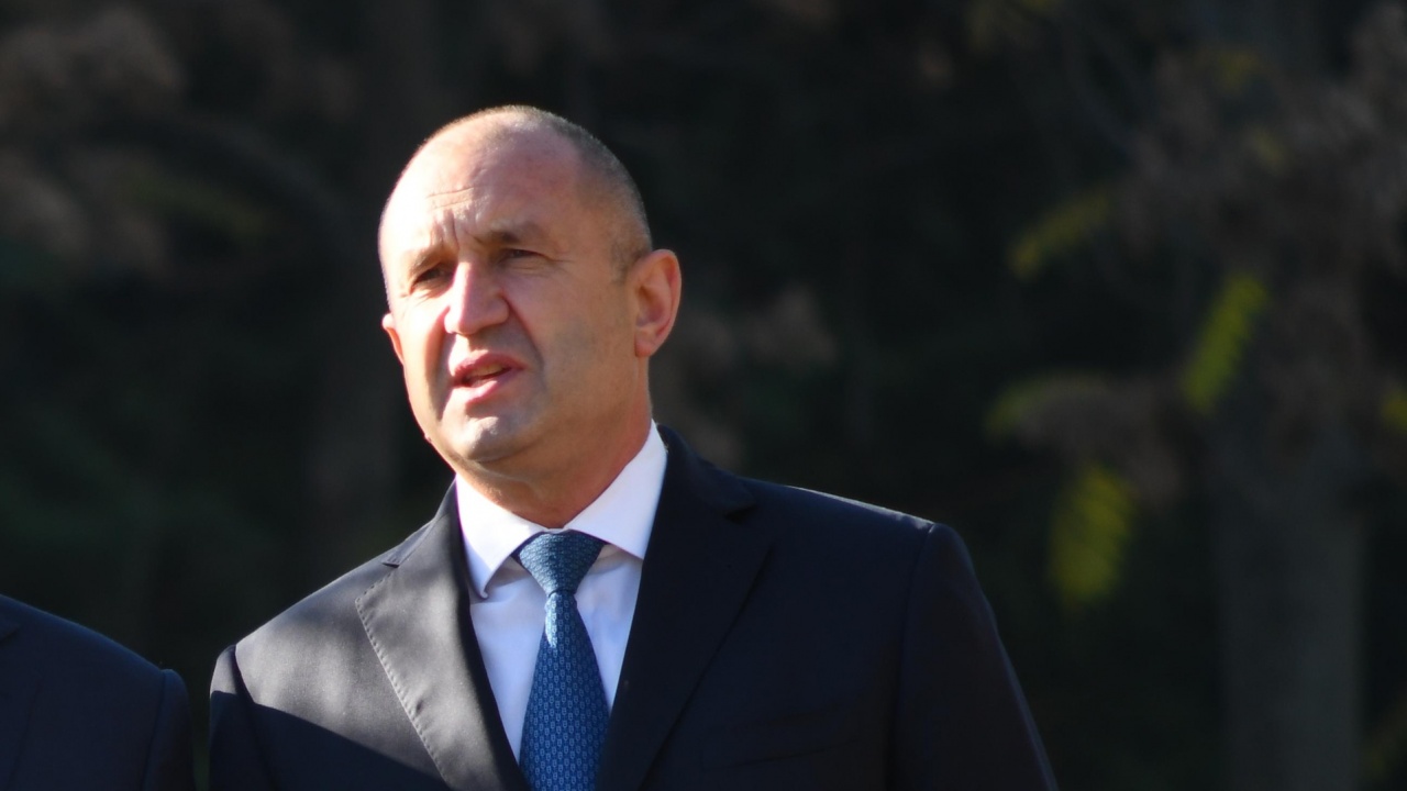 Румен Радев: България е готова да сътрудничи на Молдова за европейската ѝ интеграция