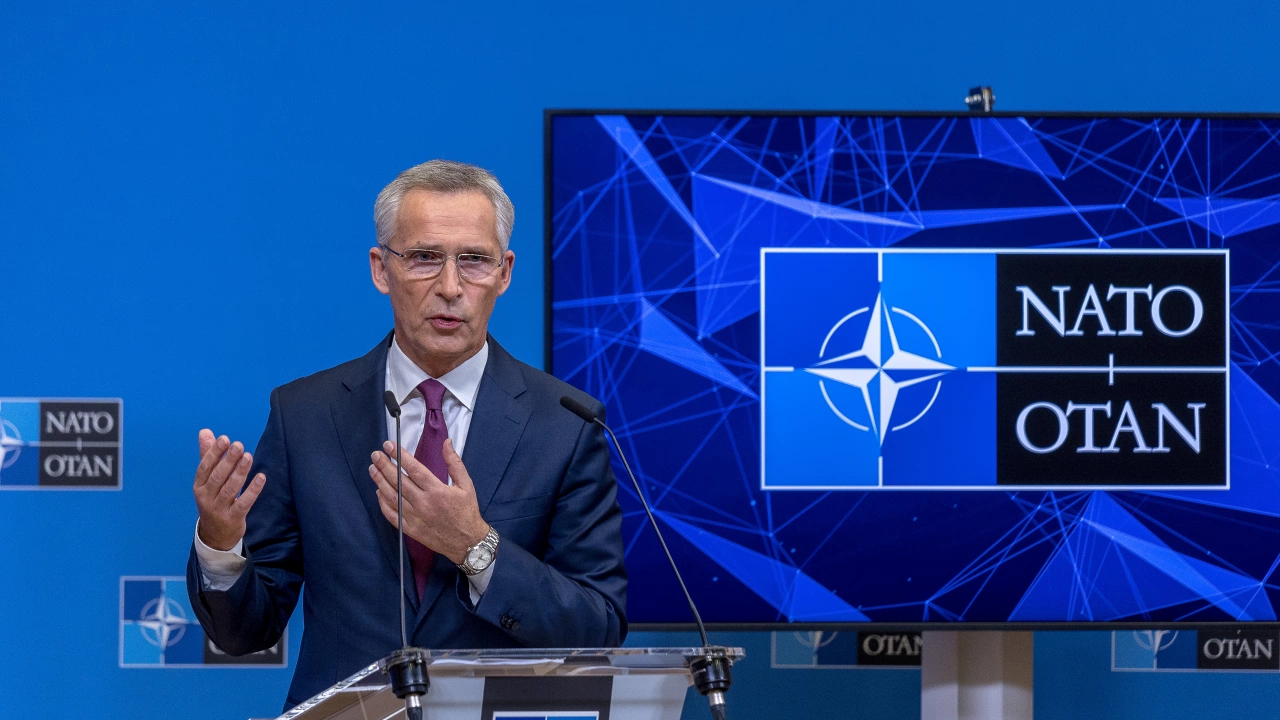 НАТО отхвърля фалшивите обвинения на Русия която заяви че Украйна