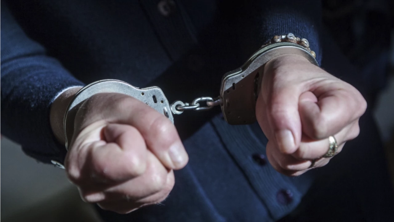 Районна прокуратура Бургас задържа за срок до 72 часа