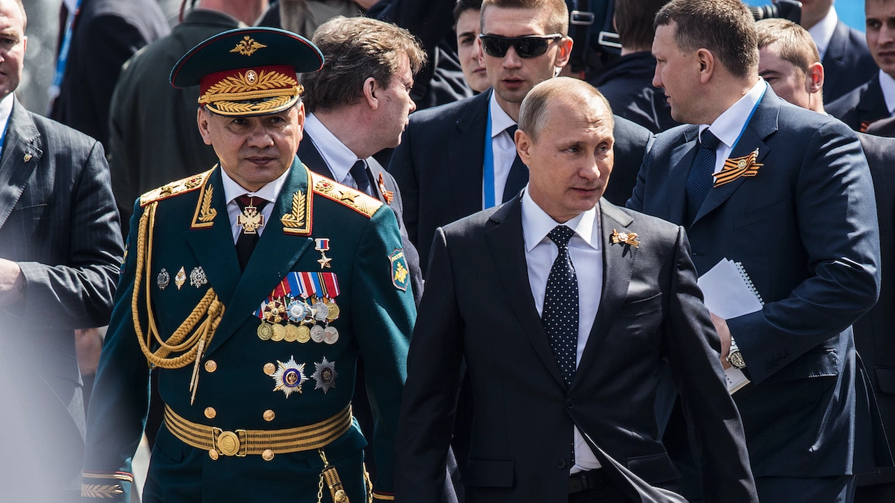 Руският министър на отбраната Сергей Шойгу заяви пред Владимир Путин