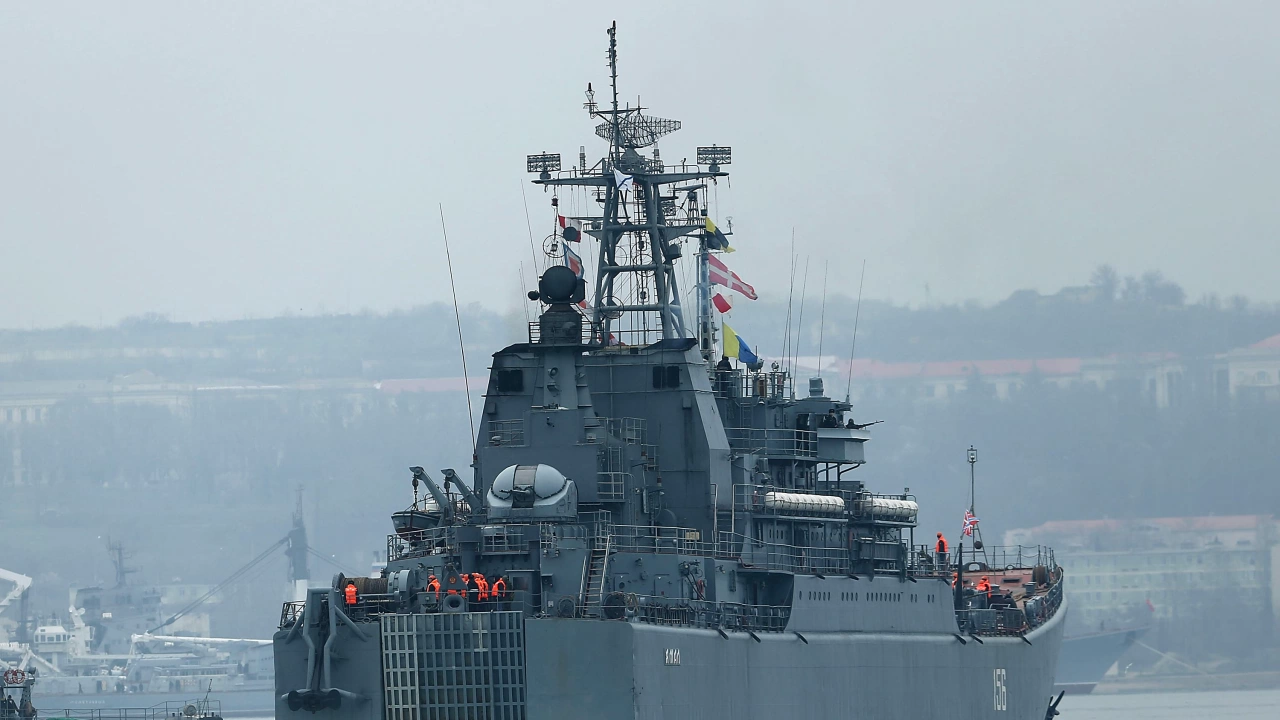Руският Черноморски флот отблъсна атака с дронове срещу флота в
